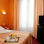 Auriane Porte De Versailles