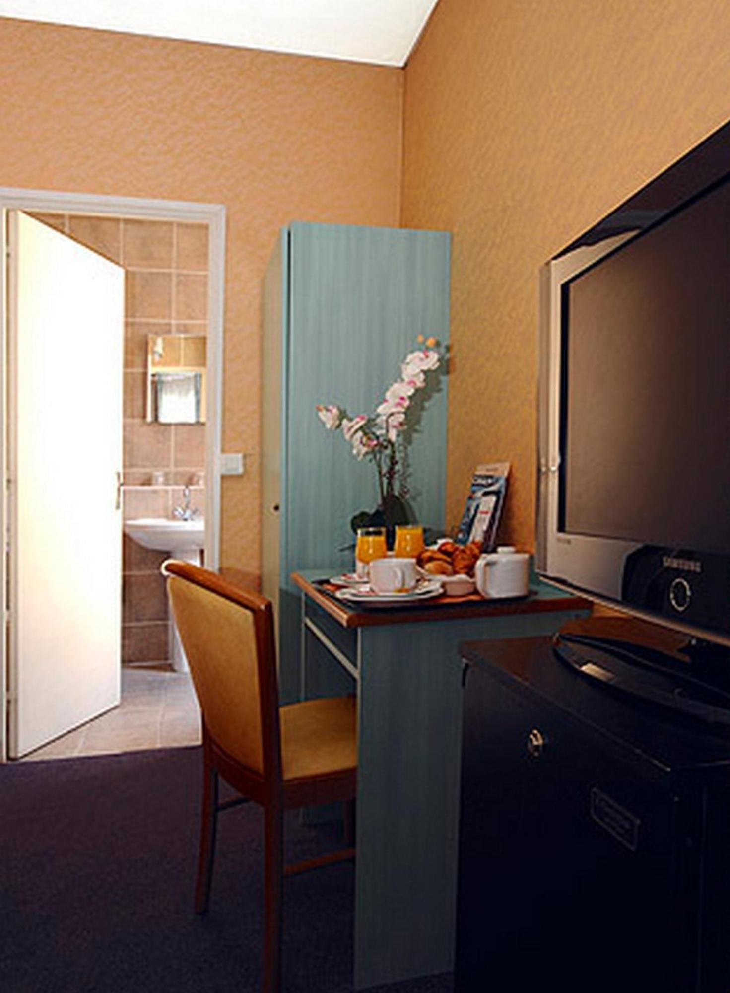 Auriane Porte De Versailles Hotel Paris