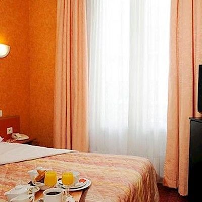 Auriane Porte De Versailles Paris