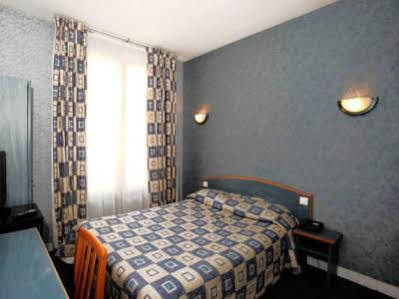 Auriane Porte De Versailles Paris